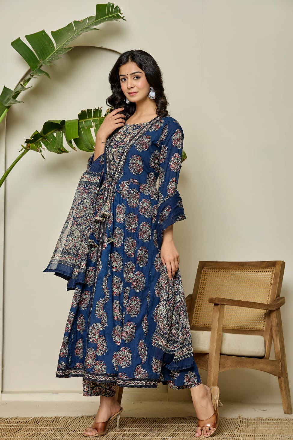 Savi Sizary Women's Elegant Anarkali Suit Set | Premium Ethnic Kurta, Pant & Dupatta Set | Festive, Wedding, Party & Traditional Wear