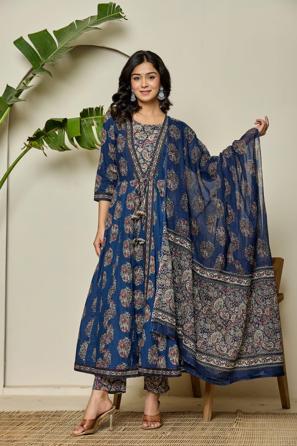 Savi Sizary Women's Elegant Anarkali Suit Set | Premium Ethnic Kurta, Pant & Dupatta Set | Festive, Wedding, Party & Traditional Wear