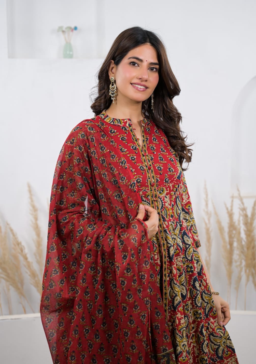 Women's Red Printed Kurta Pant & Dupatta Set